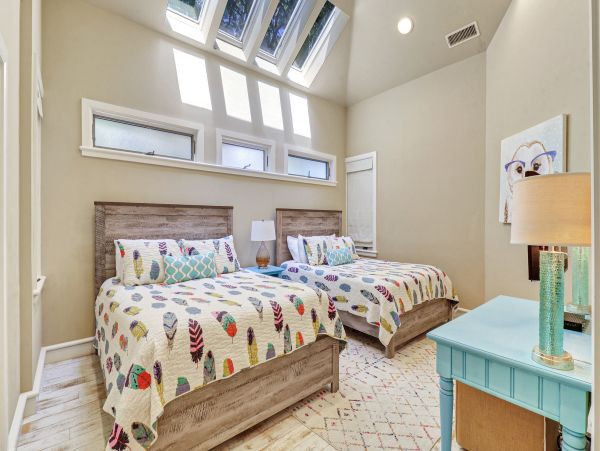 Hilton Head Luxury Oceanfront Home Eight Bedrooms Pool & Spa