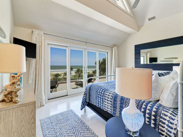 Hilton Head Luxury Oceanfront Home Eight Bedrooms Pool & Spa