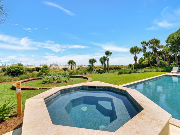 Hilton Head Luxury Oceanfront Home Eight Bedrooms Pool & Spa