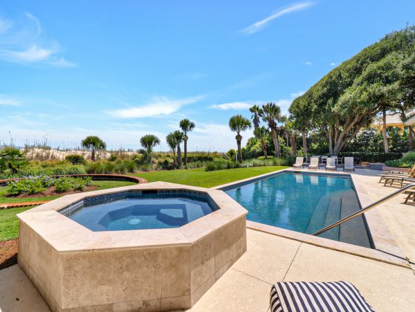 Hilton Head Luxury Oceanfront Home Eight Bedrooms Pool & Spa
