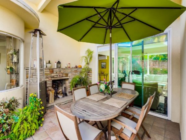 La Jolla 3 Bedroom Home Walk to Beach Sleeps 8