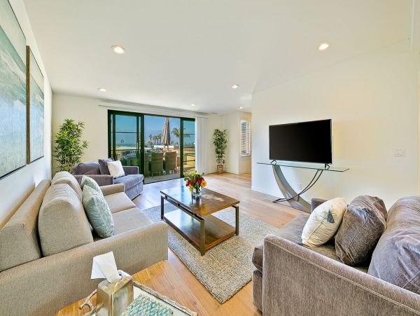 La Jolla Vacation Condo Two Bedrooms Walk To Beach Sleeps 6
