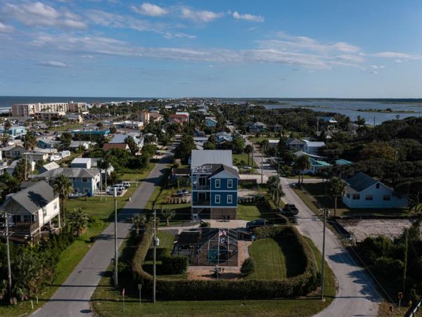 Crescent Beach Four Bedroom Home Ocean & River Views