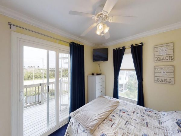 Crescent Beach Four Bedroom Home Ocean & River Views