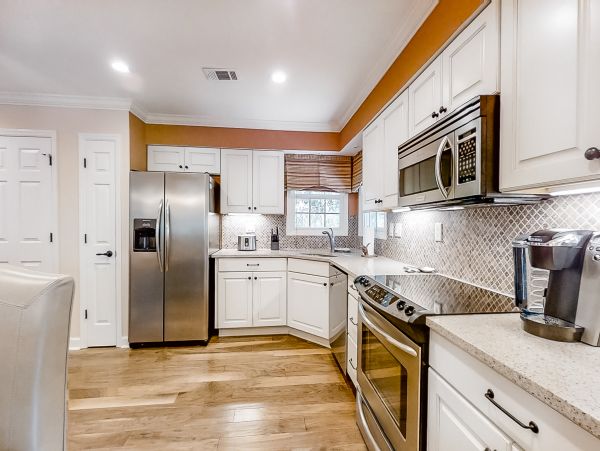 Hilton Head Cozy Vacation Rental Short Walk to Beach