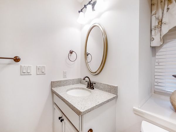 Hilton Head Cozy Vacation Rental Short Walk to Beach