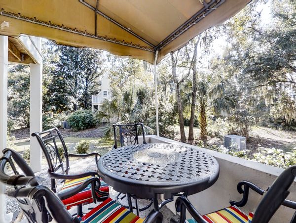 Hilton Head Cozy Vacation Rental Short Walk to Beach