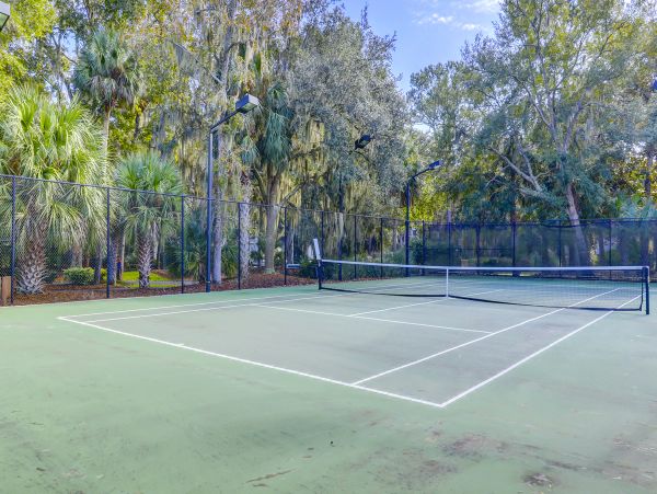 Hilton Head Cozy Vacation Rental Short Walk to Beach