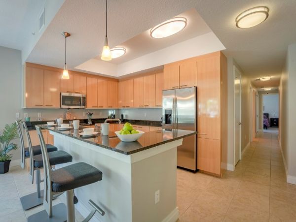 Beachfront Two Bedroom Vacation Condo in Siesta Key