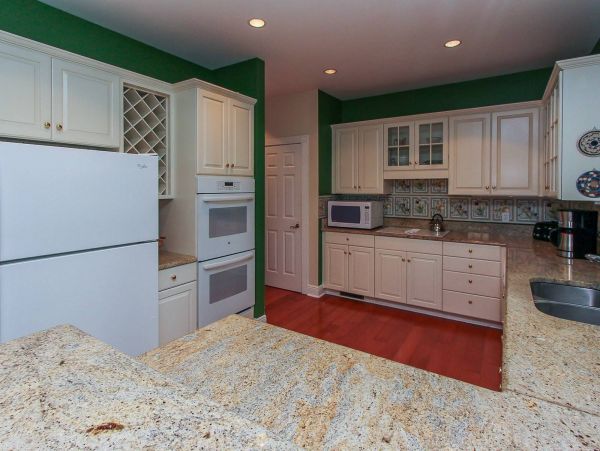 Hilton Head Vacation Pool Home - 3 Bedroom & Boat Dock
