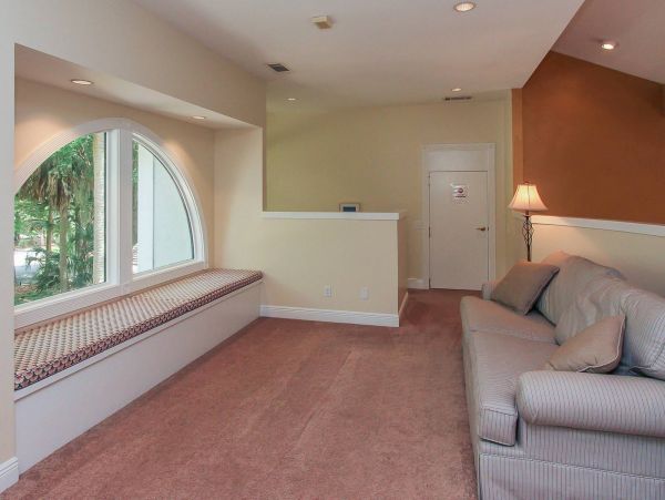 Hilton Head Vacation Pool Home - 3 Bedroom & Boat Dock