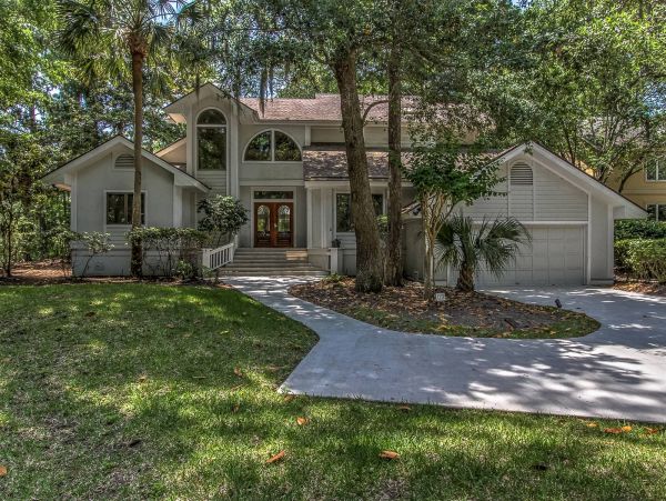 Hilton Head Vacation Pool Home - 3 Bedroom & Boat Dock