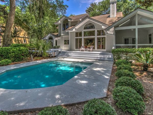 Hilton Head Vacation Pool Home - 3 Bedroom & Boat Dock