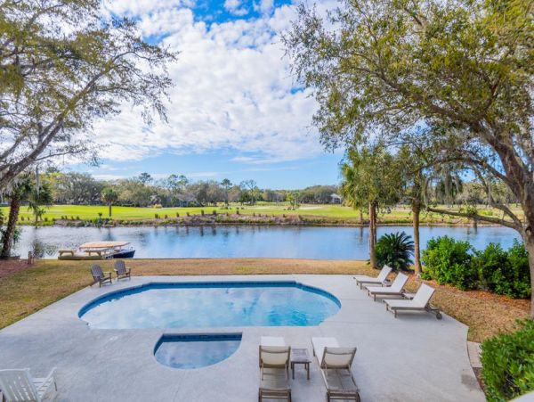 Hilton Head Golf Course View Five Bedroom Rental Home