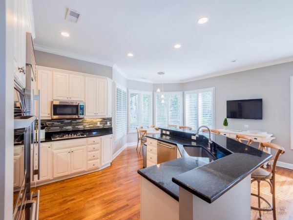 Hilton Head Golf Course View Five Bedroom Rental Home