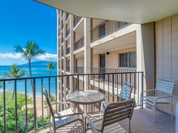 Charming Kahana 2 Bedroom Condo with Balcony & Ocean View