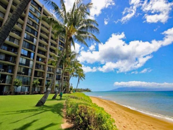 Charming Kahana 2 Bedroom Condo with Balcony & Ocean View
