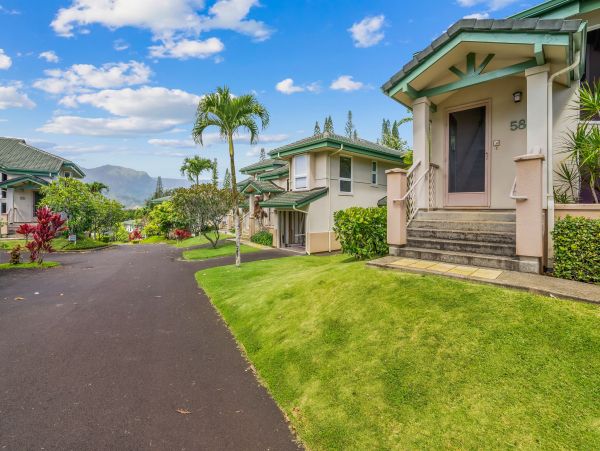 Lovely Princeville Vacation Villa Three Bedrooms Sleeps 8