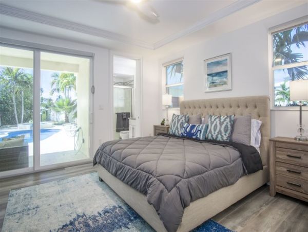 Marathon Vacation Pool Home with Boat Dock Walk To Beach