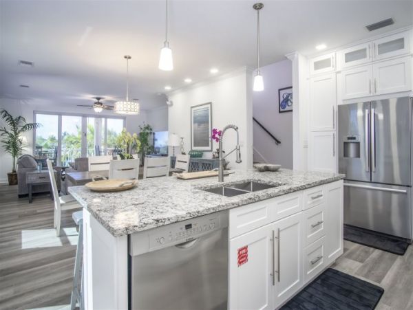 Marathon Vacation Pool Home with Boat Dock Walk To Beach