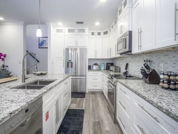 Marathon Vacation Pool Home with Boat Dock Walk To Beach