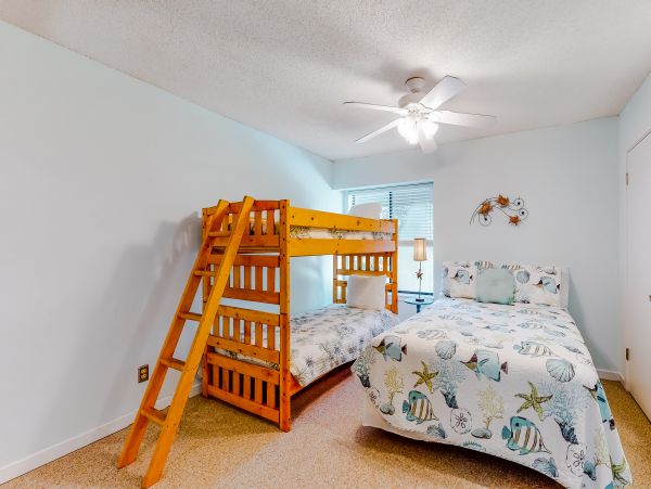 Hilton Head Home 1008899
