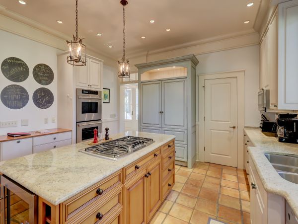Magnificent Hilton Head Luxury Retreat Close to Beach