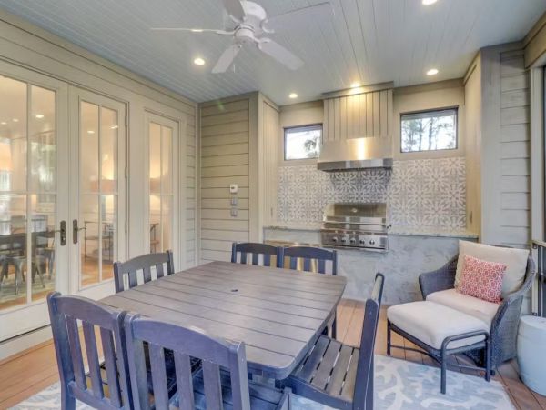 Magnificent Hilton Head Luxury Retreat Close to Beach