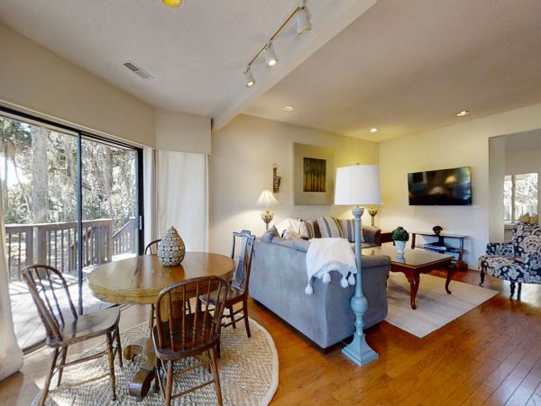 Hilton Head Home 1008924