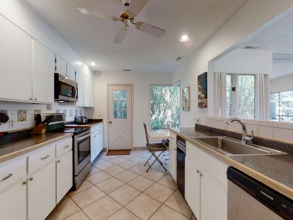 Hilton Head Home 1008924