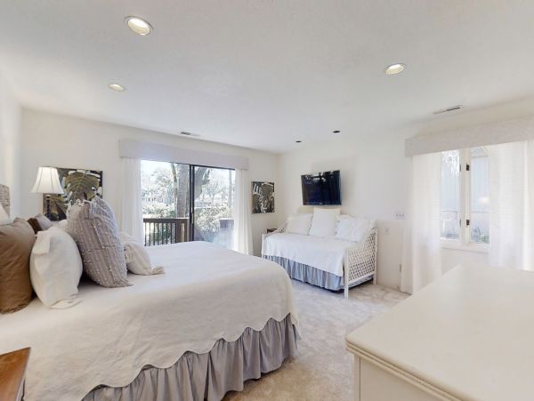 Hilton Head Home 1008924