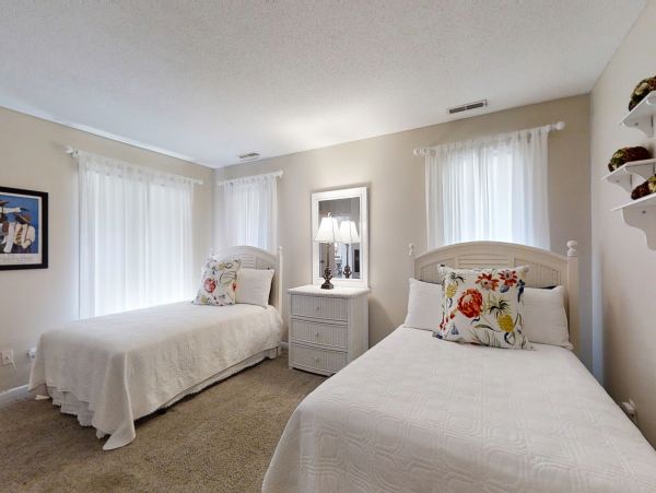 Hilton Head Home 1008924