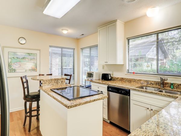 Hilton Head Vacation Home with Golf Course Views