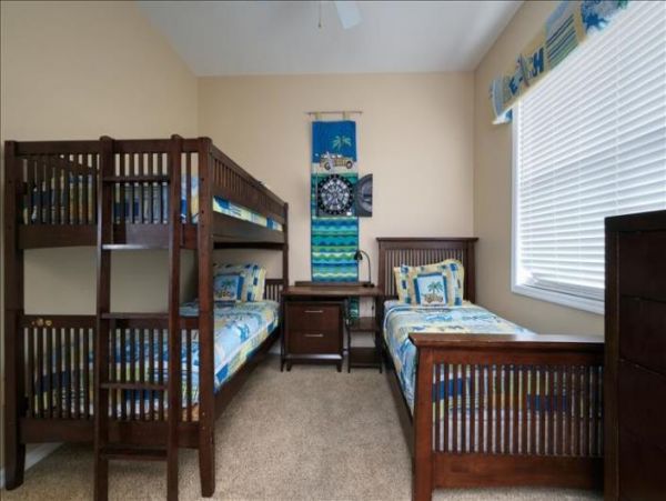 Holmes Beach 3 Bedroom Home with Pool & Walk to Beach