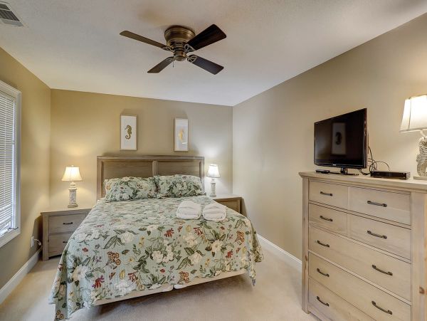 Hilton Head Home 1008949