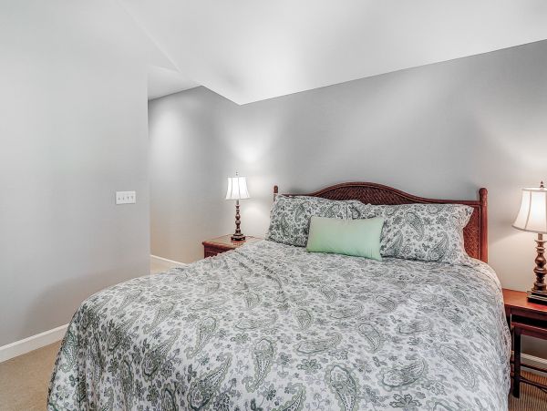 Beautiful & Spacious house near the beach