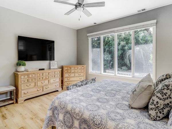 Beautiful & Spacious house near the beach