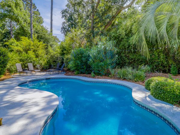 Beautiful & Spacious house near the beach