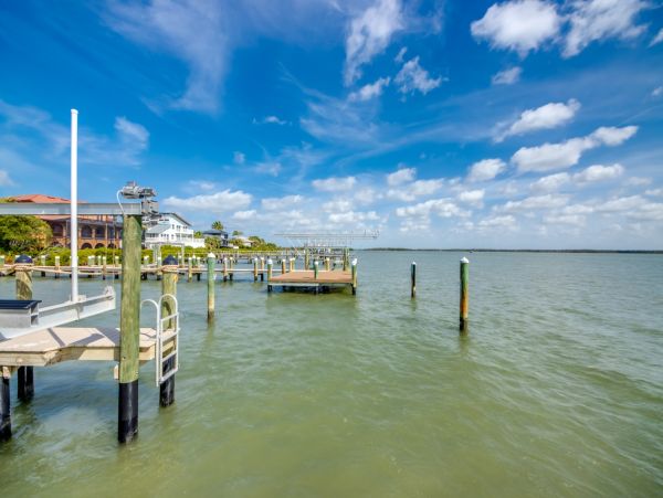 Bay Views Vacation Pool Home in Fort Myers Private Pool