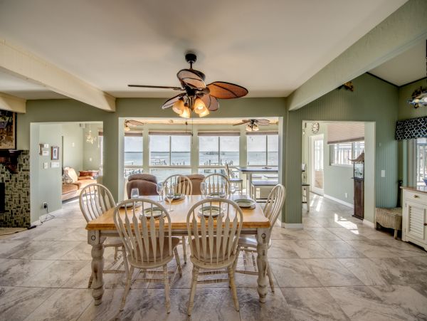 Bay Views Vacation Pool Home in Fort Myers Private Pool