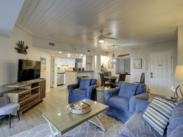 Luxury Hilton Head Vacation Condo Three Bedroom