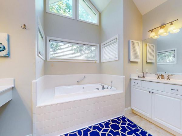 7 Bedroom Vacation Rental Perfect Getaway in Hilton Head