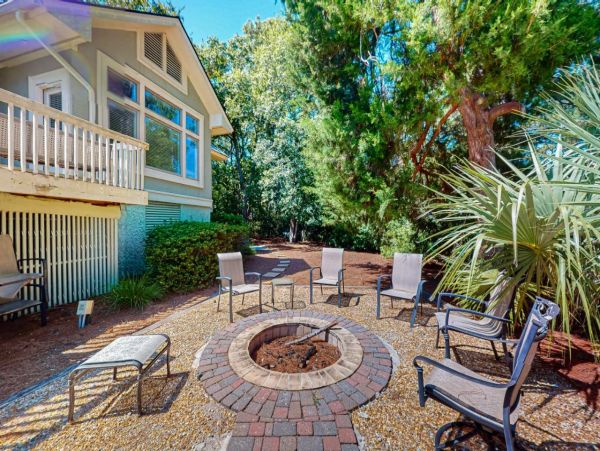 7 Bedroom Vacation Rental Perfect Getaway in Hilton Head