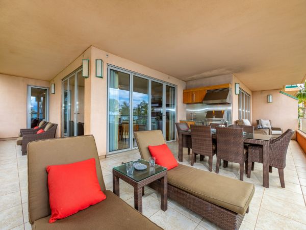 Kaanapali luxury Vacation Home Full Pacific Views Massive out door Lanai- NEW ARRIVAL