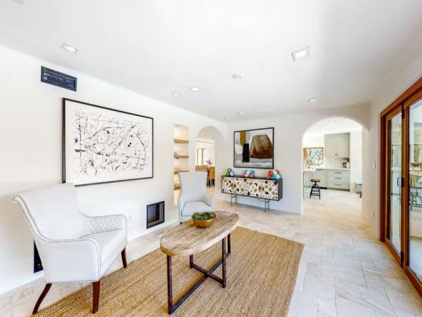 Luxury Sophisticated Vacation Pool Home in Malibu 4 Bedrooms