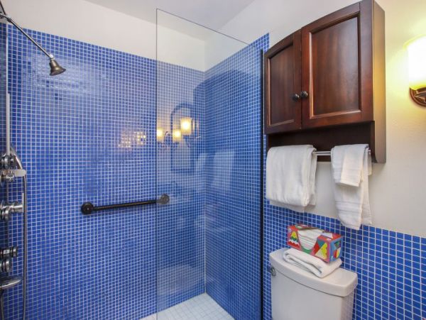 Sanibel Vacation Rental Three Bedroom Sleeps Eight Guests