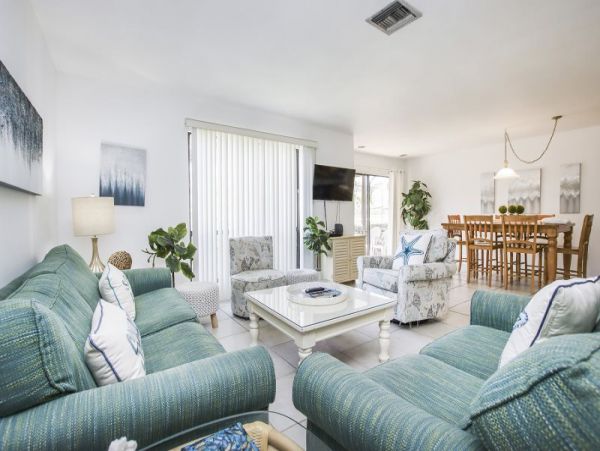 Sanibel Vacation Rental Three Bedroom Sleeps Eight Guests