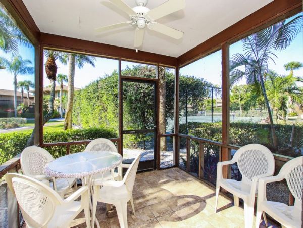Sanibel Vacation Rental Three Bedroom Sleeps Eight Guests
