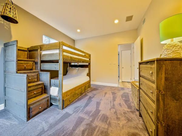 Amazing Beachfront Three Bedroom Vacation Home in Malibu