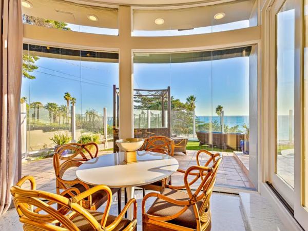 Amazing Beachfront Three Bedroom Vacation Home in Malibu
